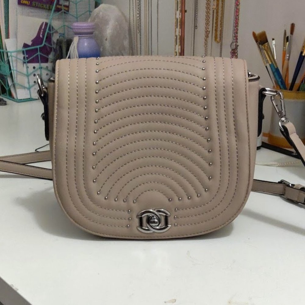 Eleganci Cream Faux Leather Crossbody Bag